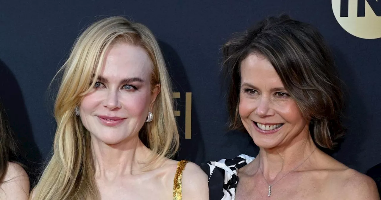 Nicole Kidman et sa sœur Antonia, copies (presque) conformes sur le tapis rouge