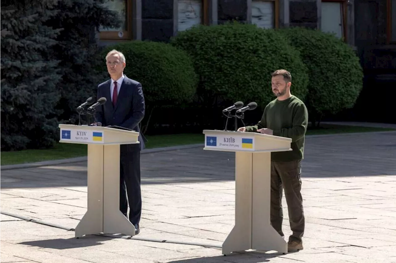 Stoltenberg: 'Non è troppo tardi per la vittoria ucraina' | Zelensky: 'Importante è accelerare consegna armi'