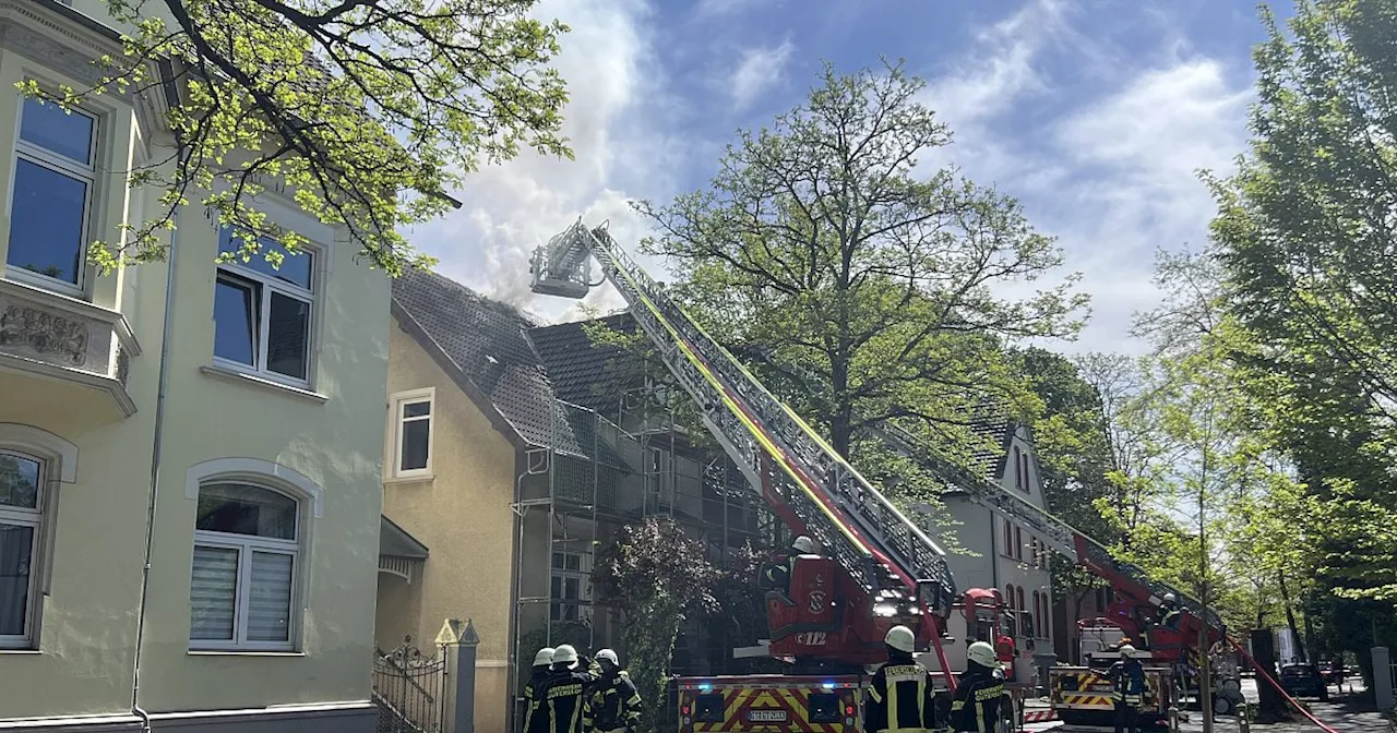 Mit Video: Zwei Verletzte nach Brand von Wohnhaus in der Gütersloher Innenstadt