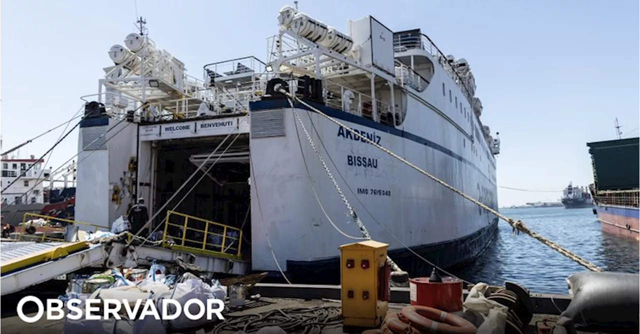 Presidente guineense diz que é 'fake news' retirada de bandeira a navios com ajuda para Gaza