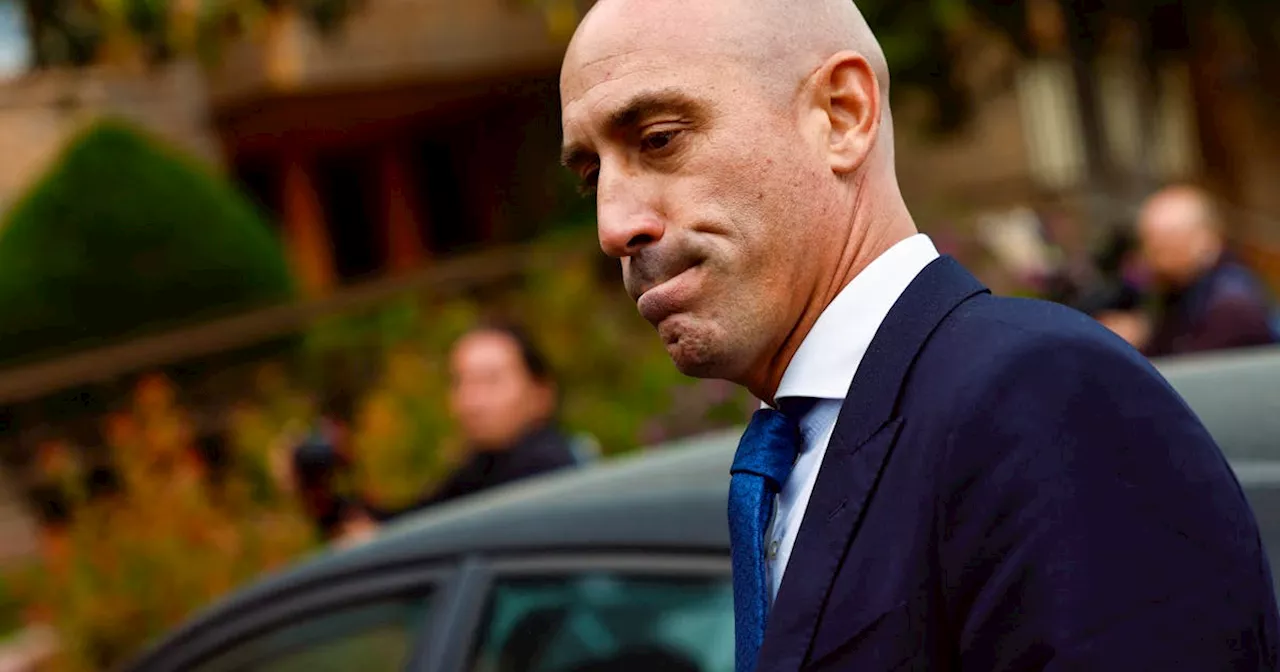 Soccer-Rubiales ordered to make monthly court appearances, restricted to leave Spain