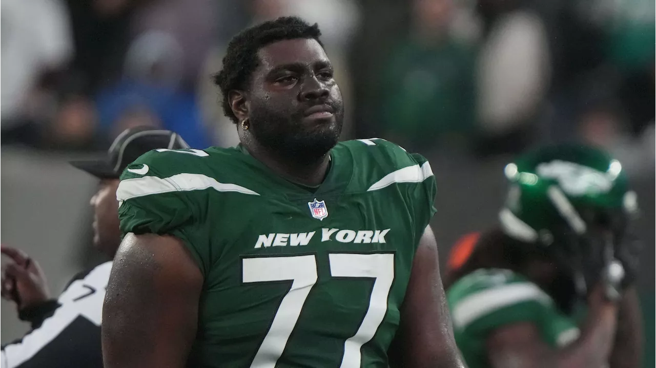 Report: Eagles Sign Former Louisville OL Mekhi Becton