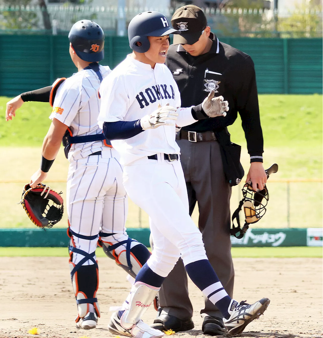 【大学野球】北海学園大の“二刀流”常谷拓輝が先制３ラン含む４打点 「思った以上に伸びた」