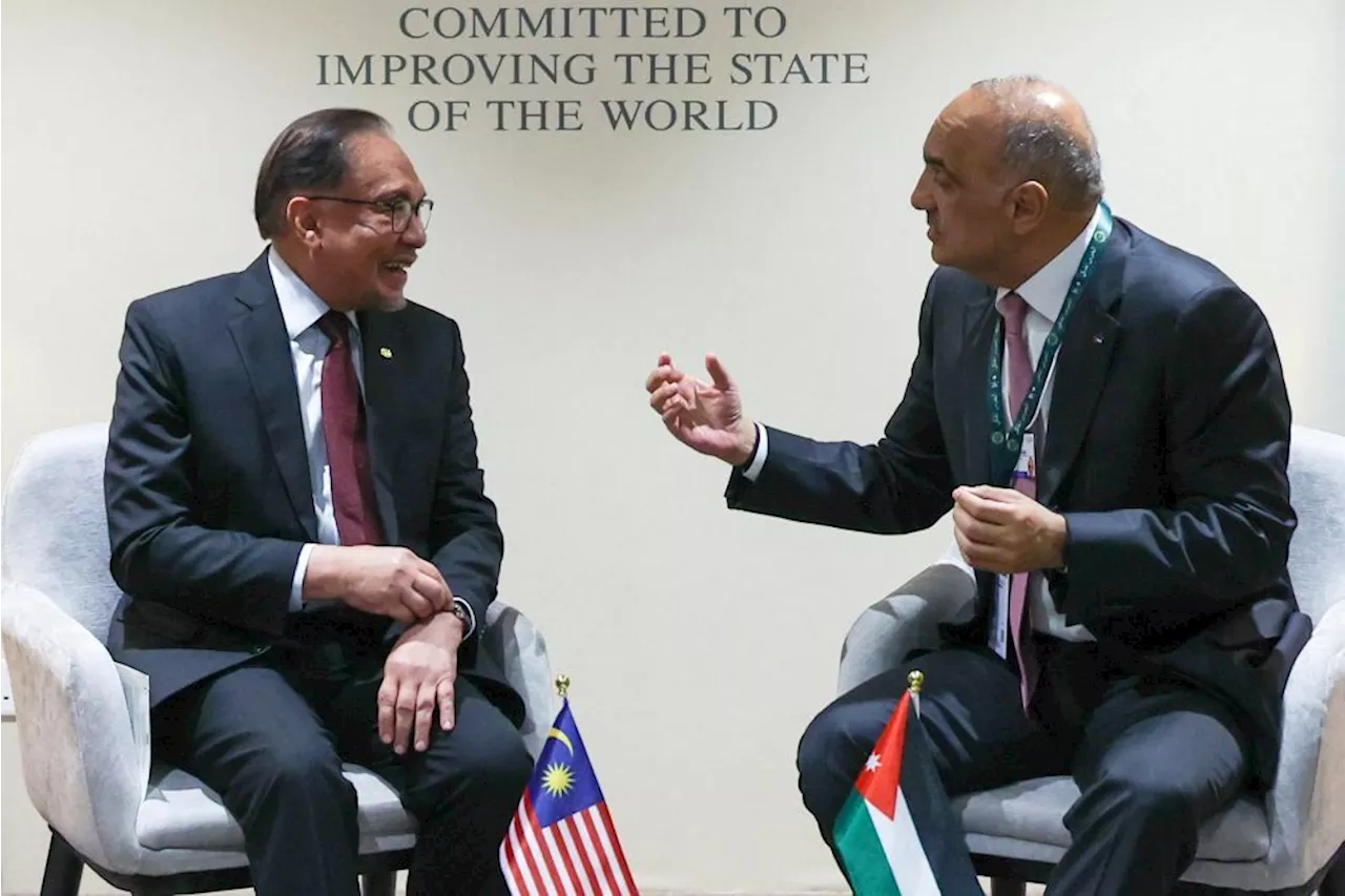 Anwar meets Jordanian PM, emphasises need to support Palestine state recognition at UN