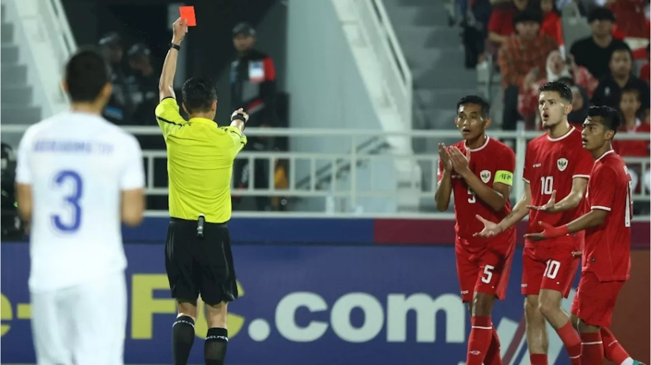 2 Kontroversi di Laga Timnas Indonesia U-23 Kontra Uzbekistan, Wasit Shen Yinhao Jadi Sorotan