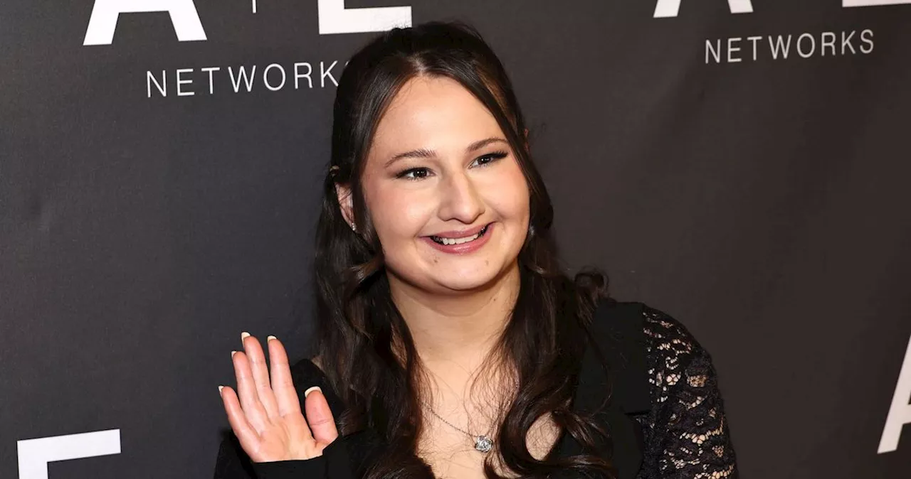 Gypsy Rose Blanchard Is Writing a Memoir