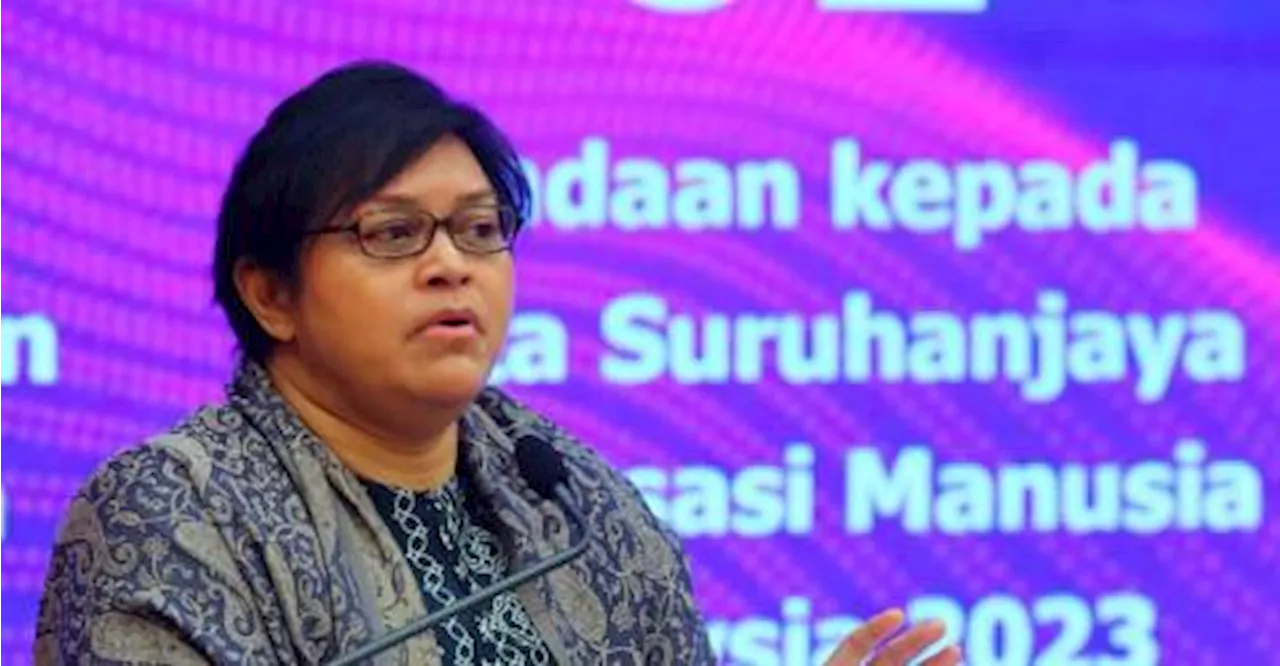 Azalina: Gov’t studying amendments to act 792 due to technological challenges