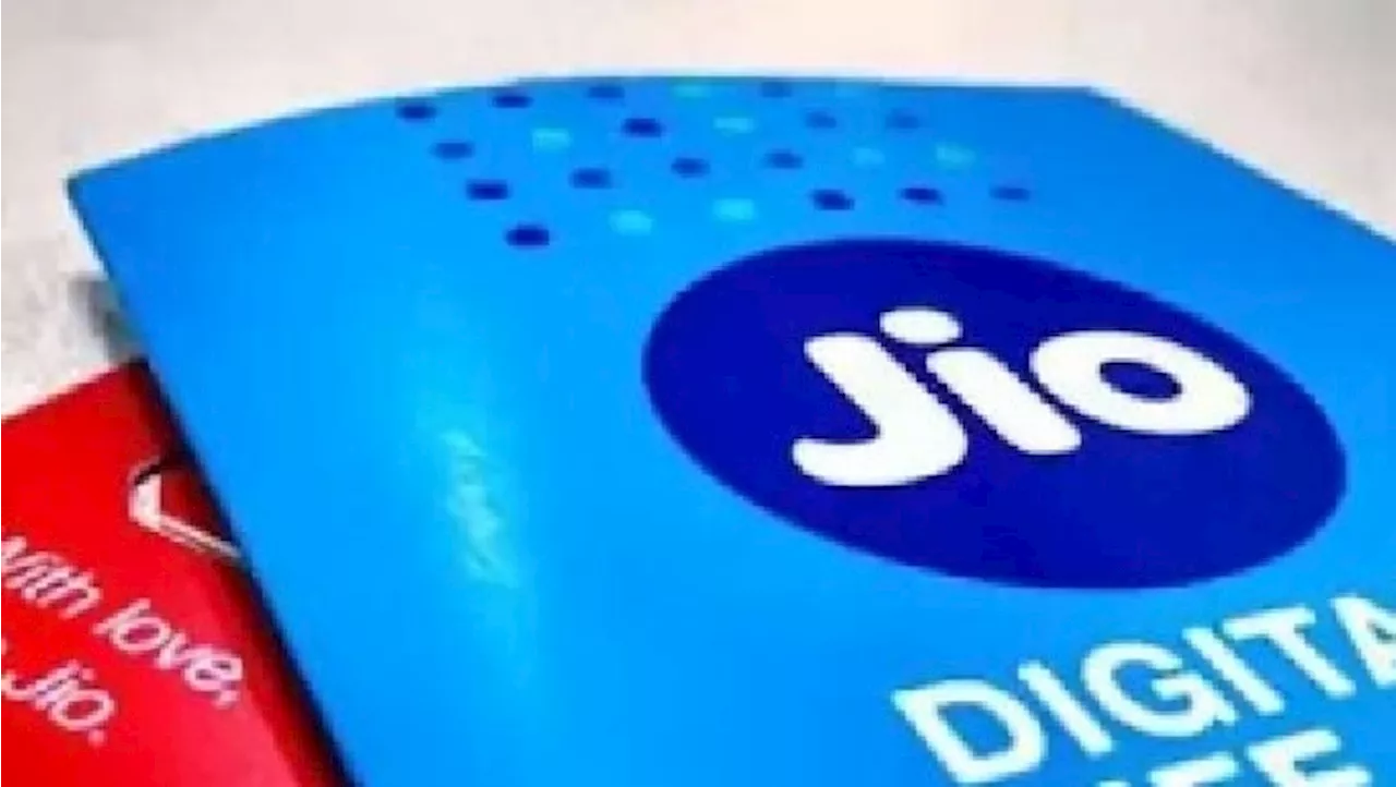 Jio Recharge Plans: రోజుకు 2 జీబీ డేటా, జియో సినిమా, జియో టీవీ 90 రోజుల వ్యాలిడిటీతో జియో 749 రూపాయల ప్లాన్ ఇదే