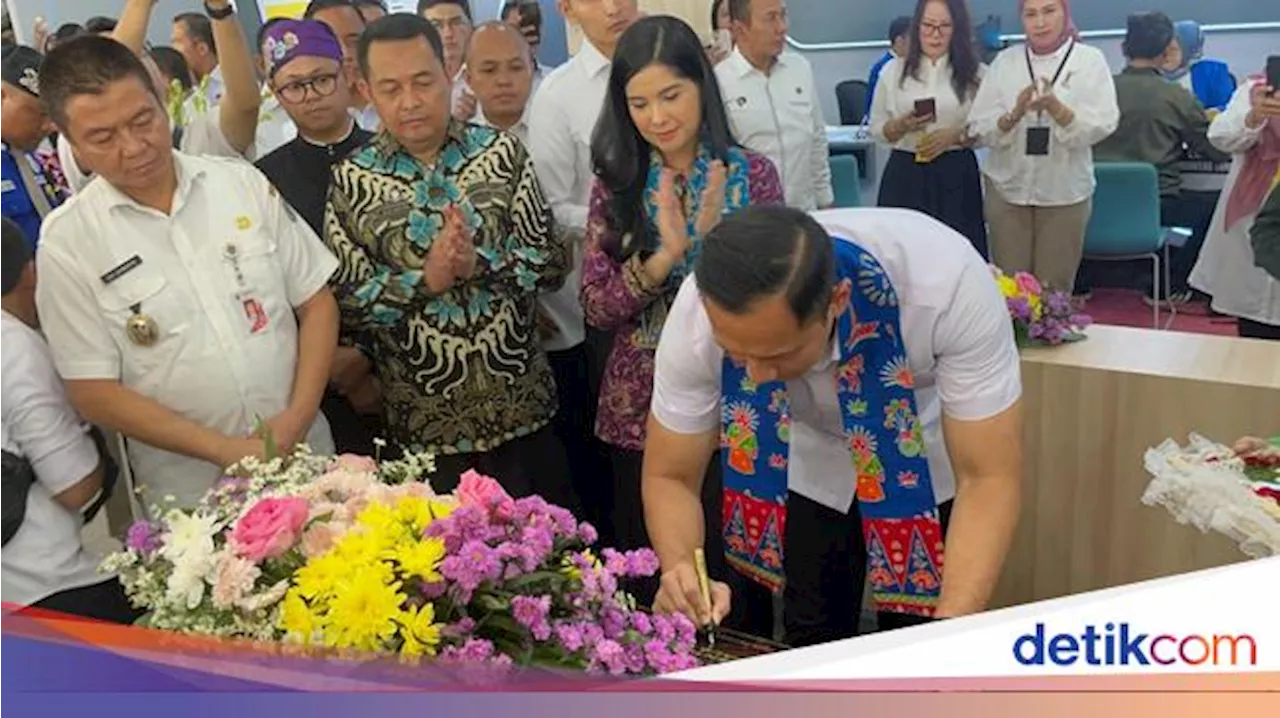 Menteri Agraria dan Tata Ruang/Kepala Badan Pertanahan Nasional (ATR/BPN) Meresmikan Gedung Kantor Pertanahan di Jakarta Selatan