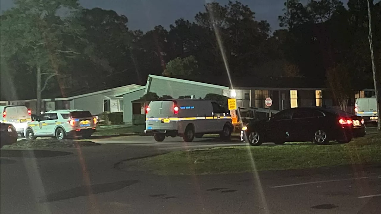 JSO: One dead, one injured, one detained after two separate Tuesday night shootings in Jacksonville