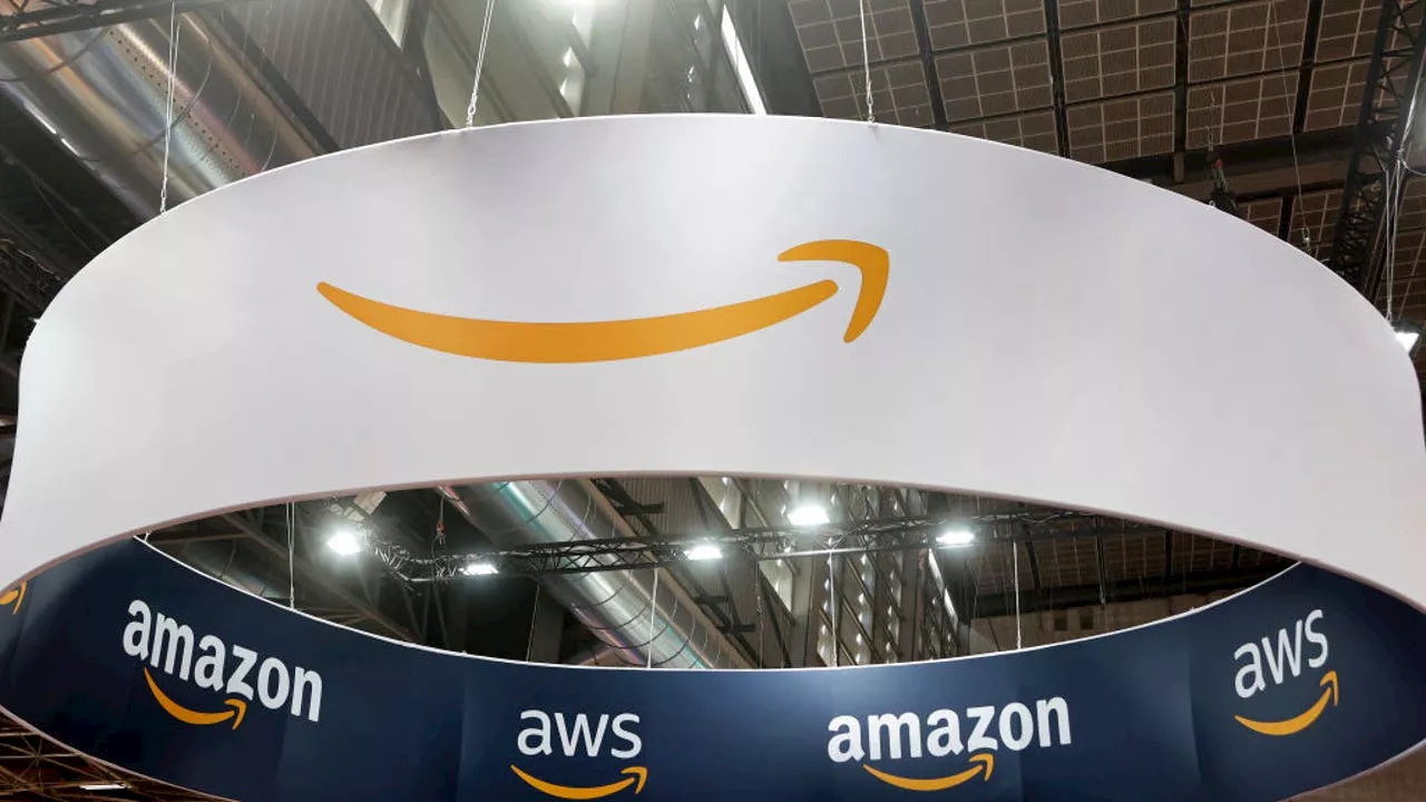 Amazon to Cut Hundreds of Jobs in AWS and Physical Stores Technology Team