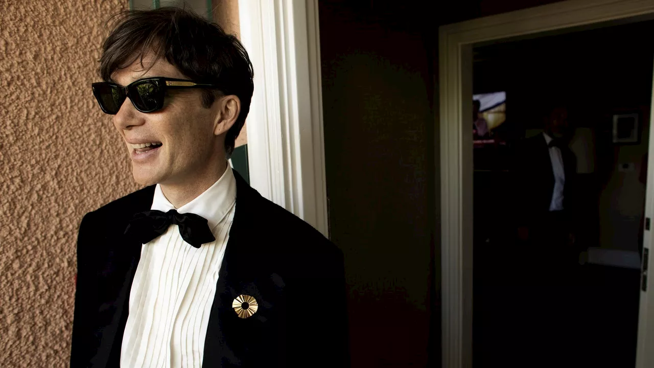 Cillian Murphy a un nouveau job chez Versace (et un nouveau costume)