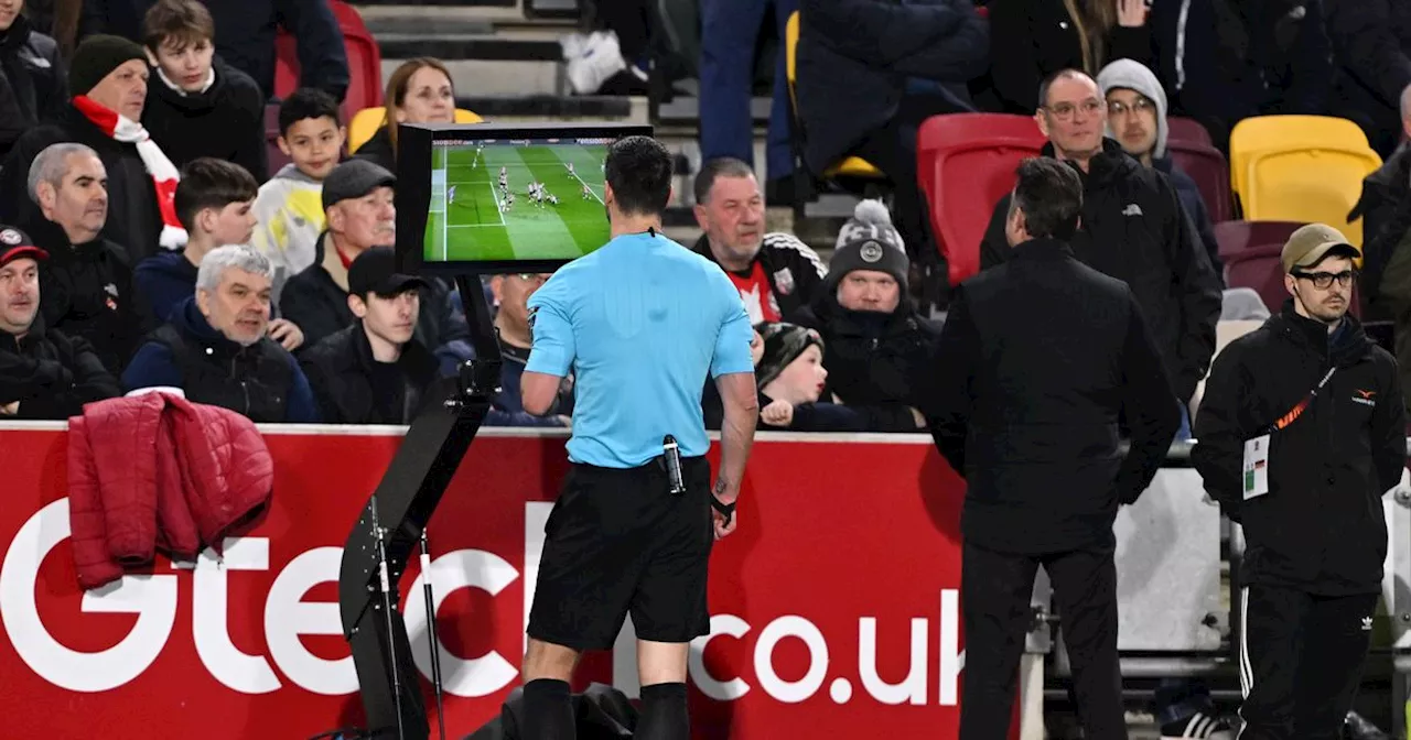 Referee makes rarely seen VAR decision in Brentford's draw with Brighton