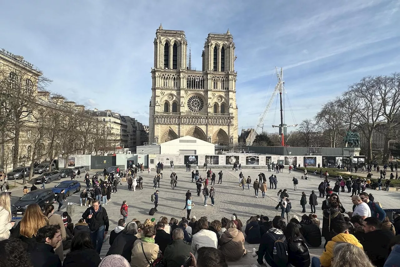 « Notre-Dame des valeurs, une émotion patrimoniale » : des pleurs et des principes