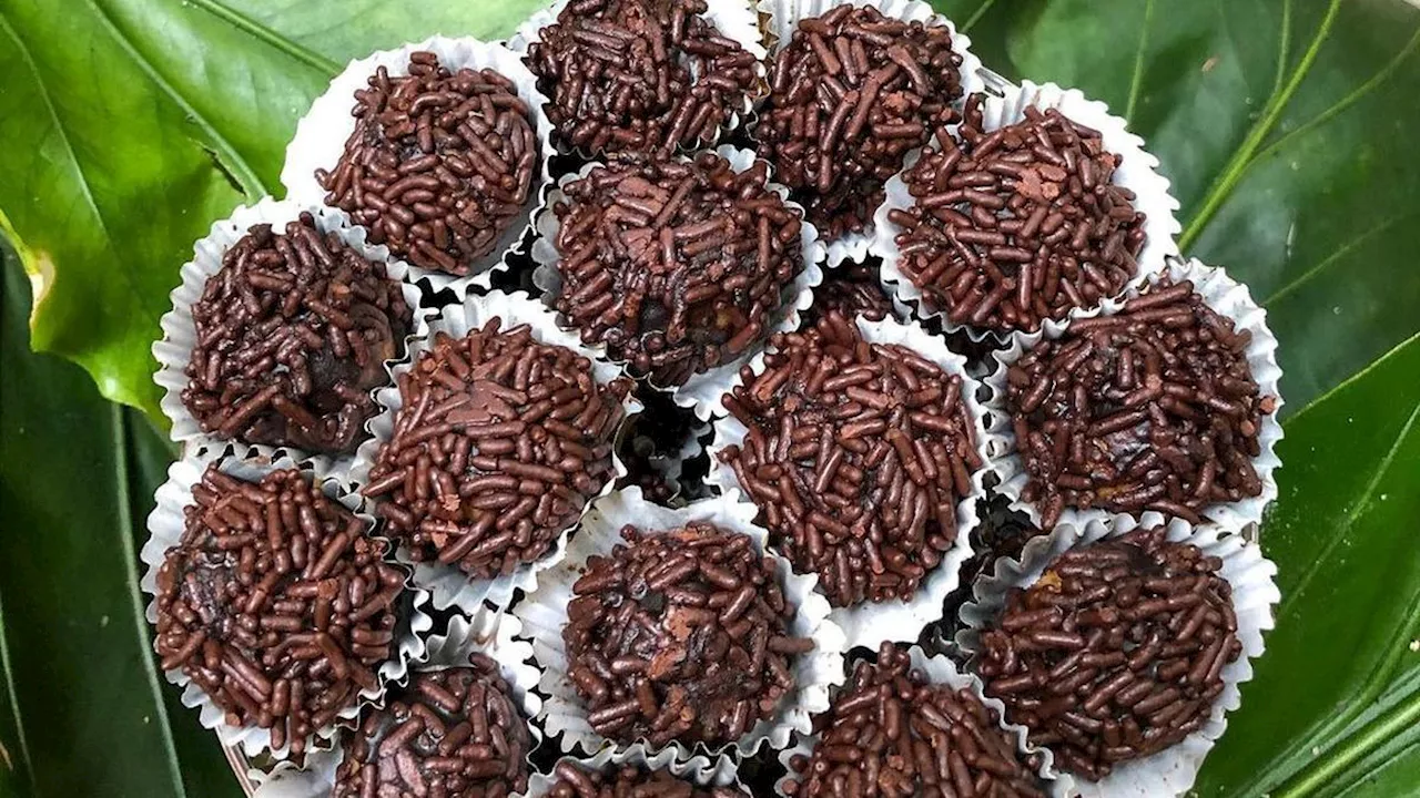 Resep Kue Rambutan dengan Biskuit Marie Regal dan Oreo