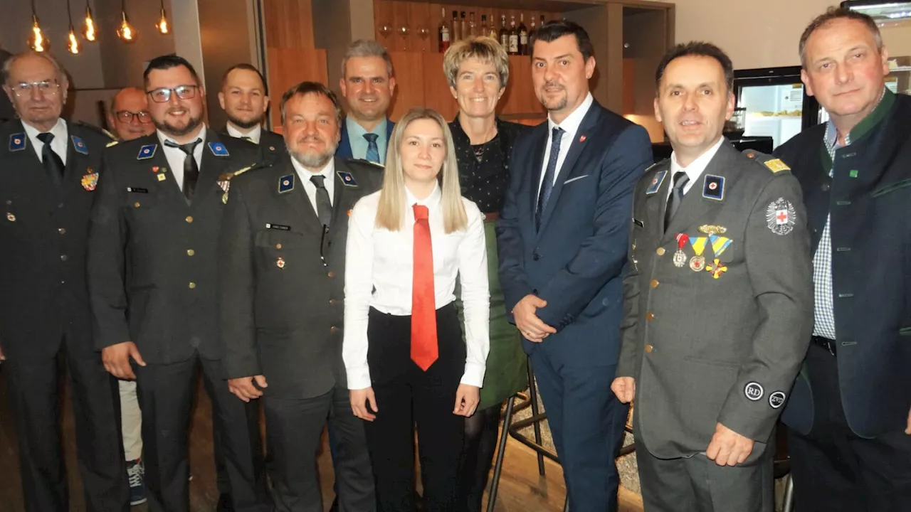 Tanz in den Frühling: Rotes Kreuz lud wieder zum Ball im „Moment“