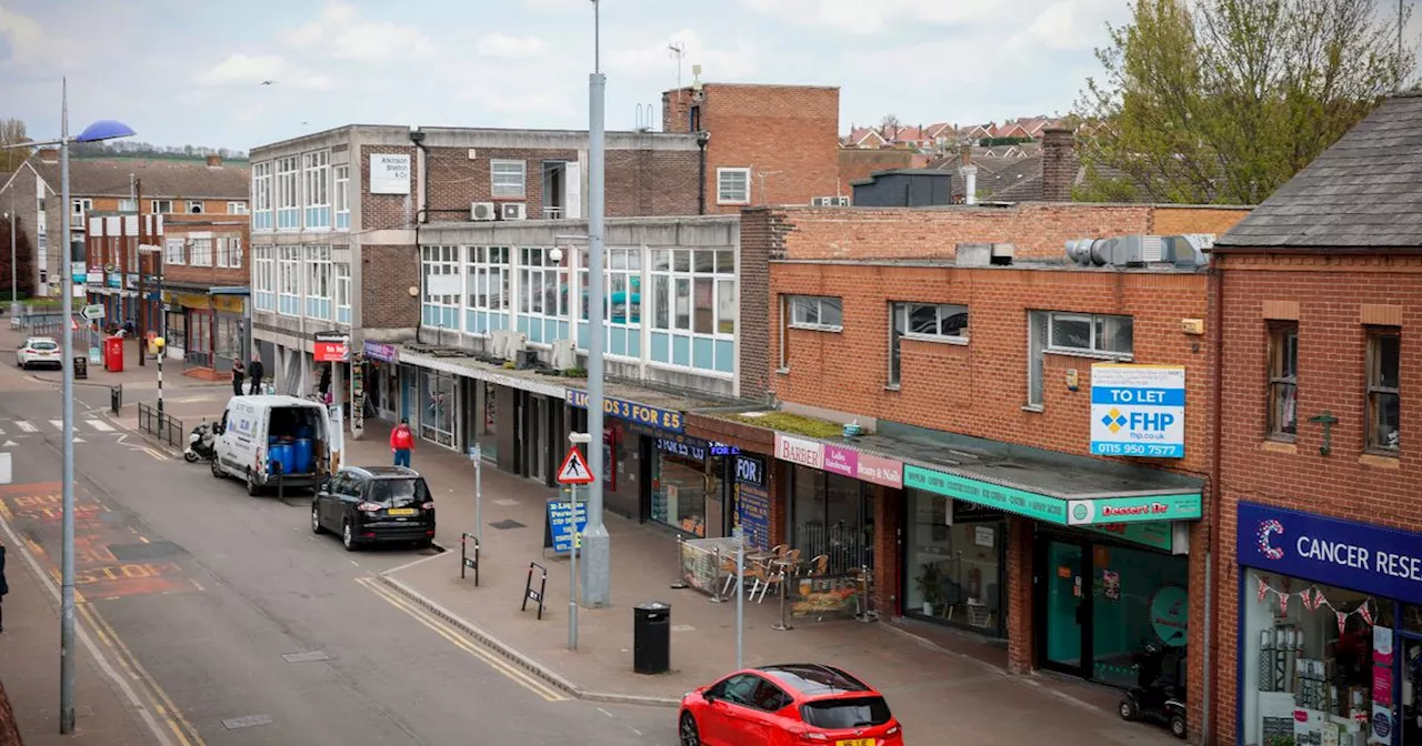 Police Hunt Launched After E-Cigarette Shop Raided in Nottinghamshire