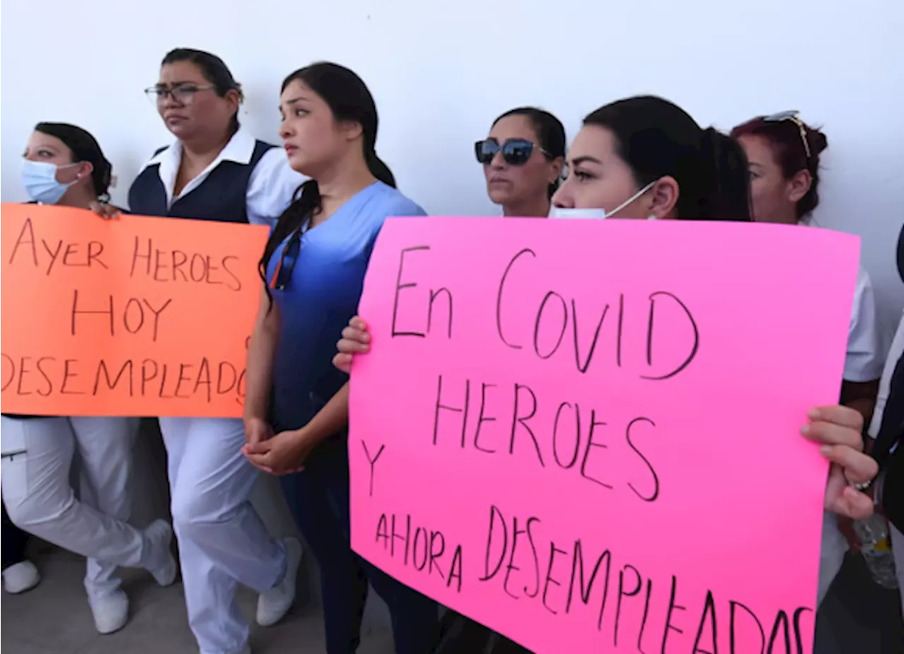 ‘En Covid, héroes, ahora desempleados’, protesta personal de salud en estados no sumados al IMSS Bienestar