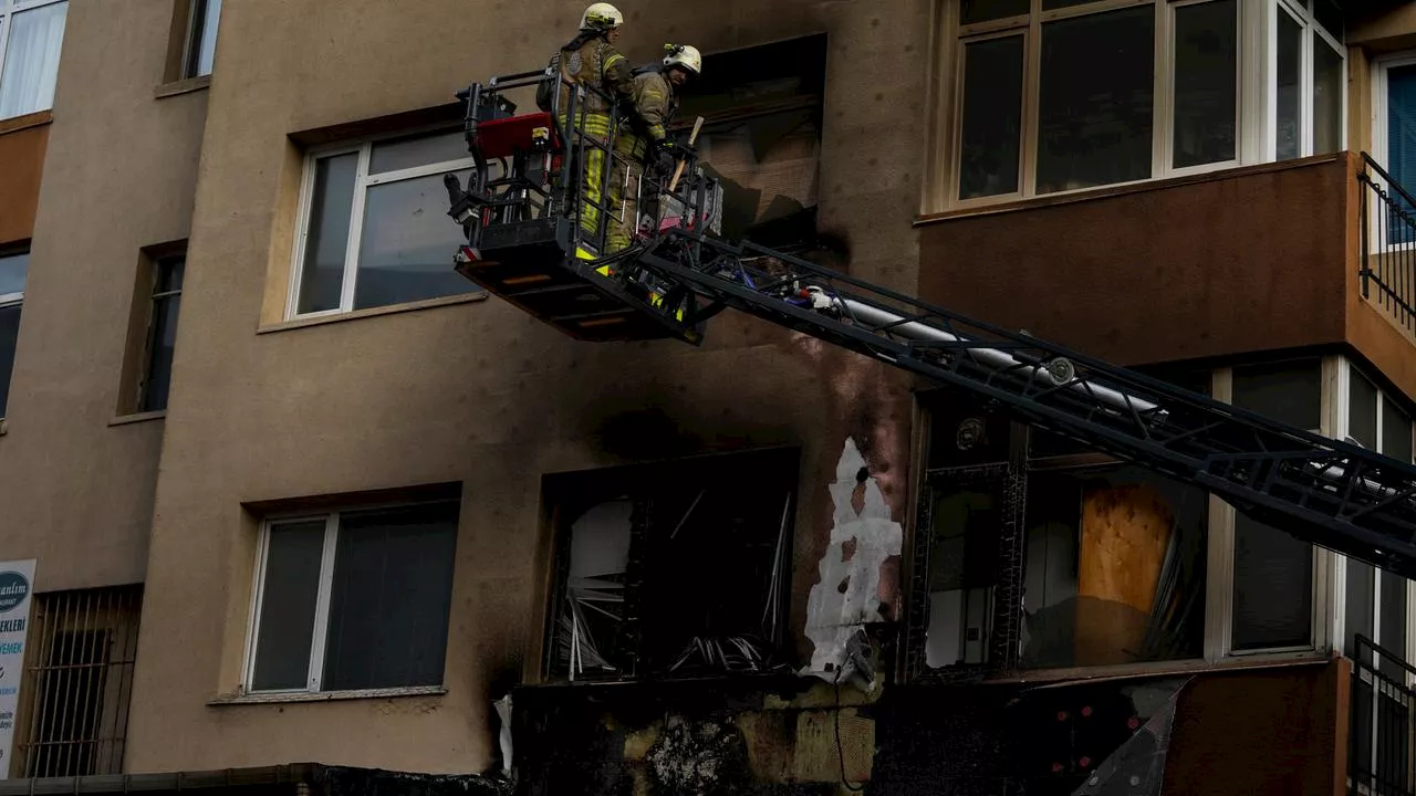 Nach Brand in Istanbuler Nachtclub: Erste Verhaftungen