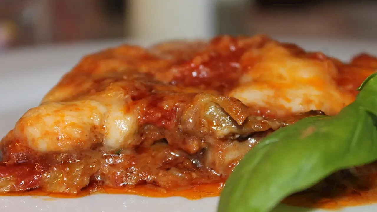 Cómo preparar una deliciosa 'melanzane alla parmigiana' al estilo italiano