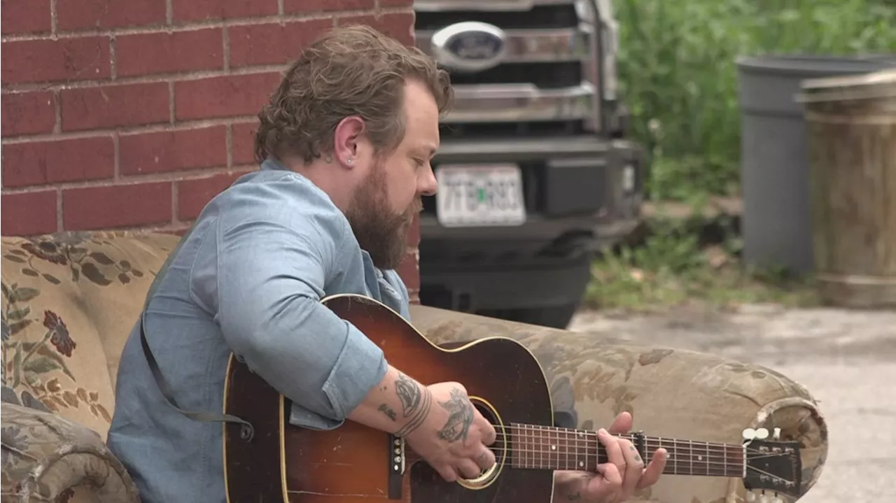 Nathaniel Rateliff and the Night Sweats film new music video