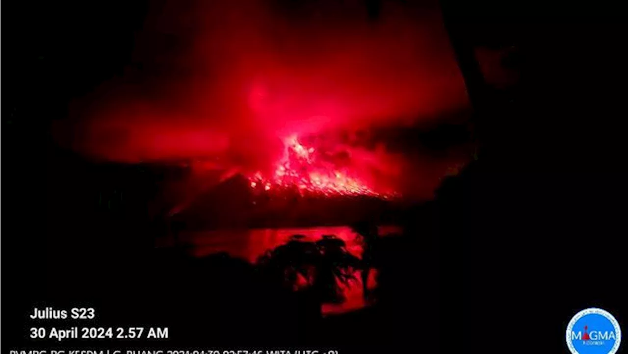 Menyala Merah! Potret Erupsi Gunung Ruang, Status Naik ke Level Awas