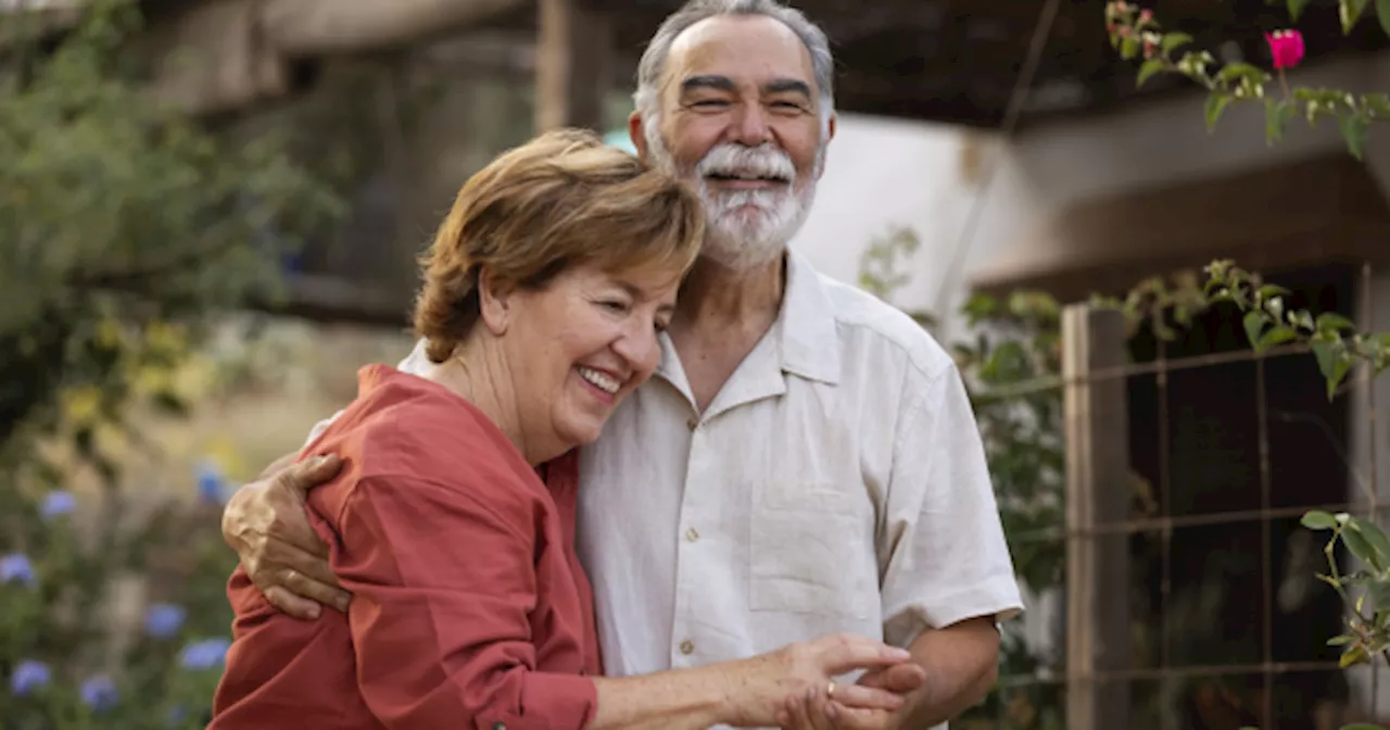  Confirman entrega de un BONO PENDIENTE a pensionados en MAYO: quiénes lo recibirán