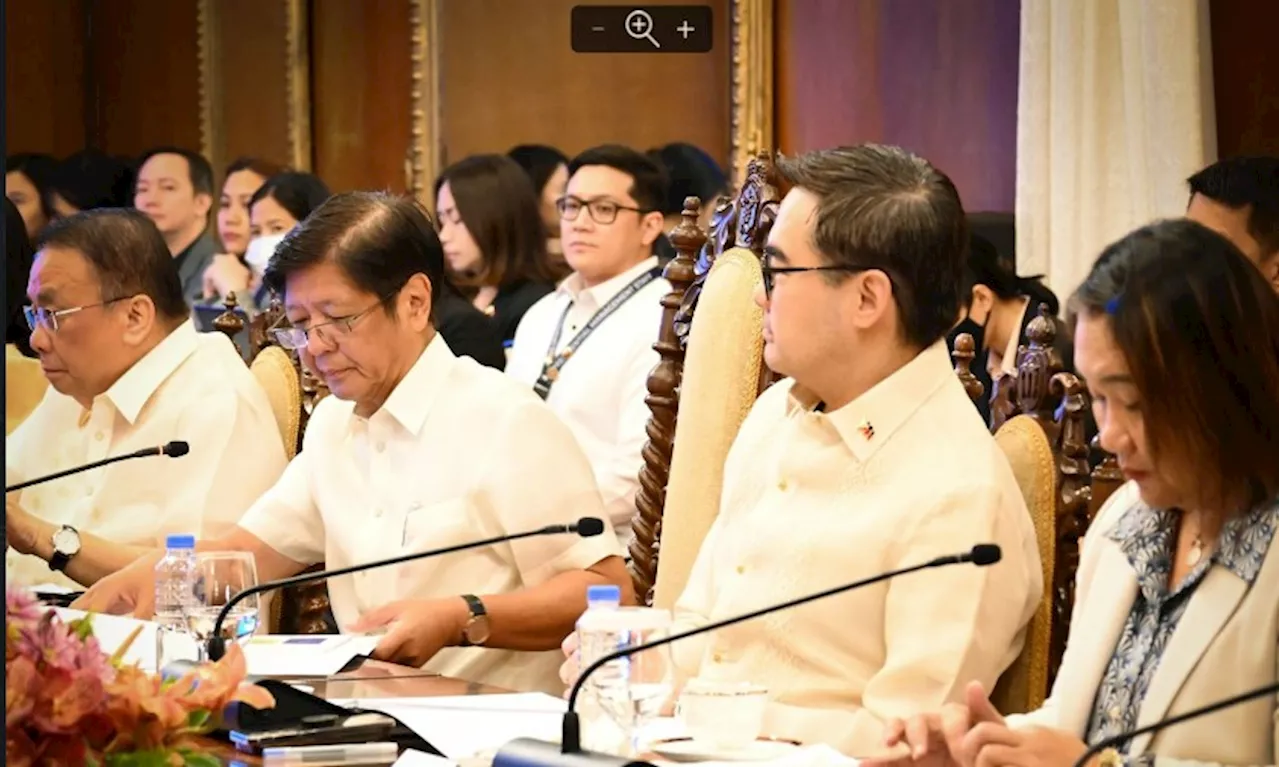 Marcos wants 10% of gov't vehicles to be electric