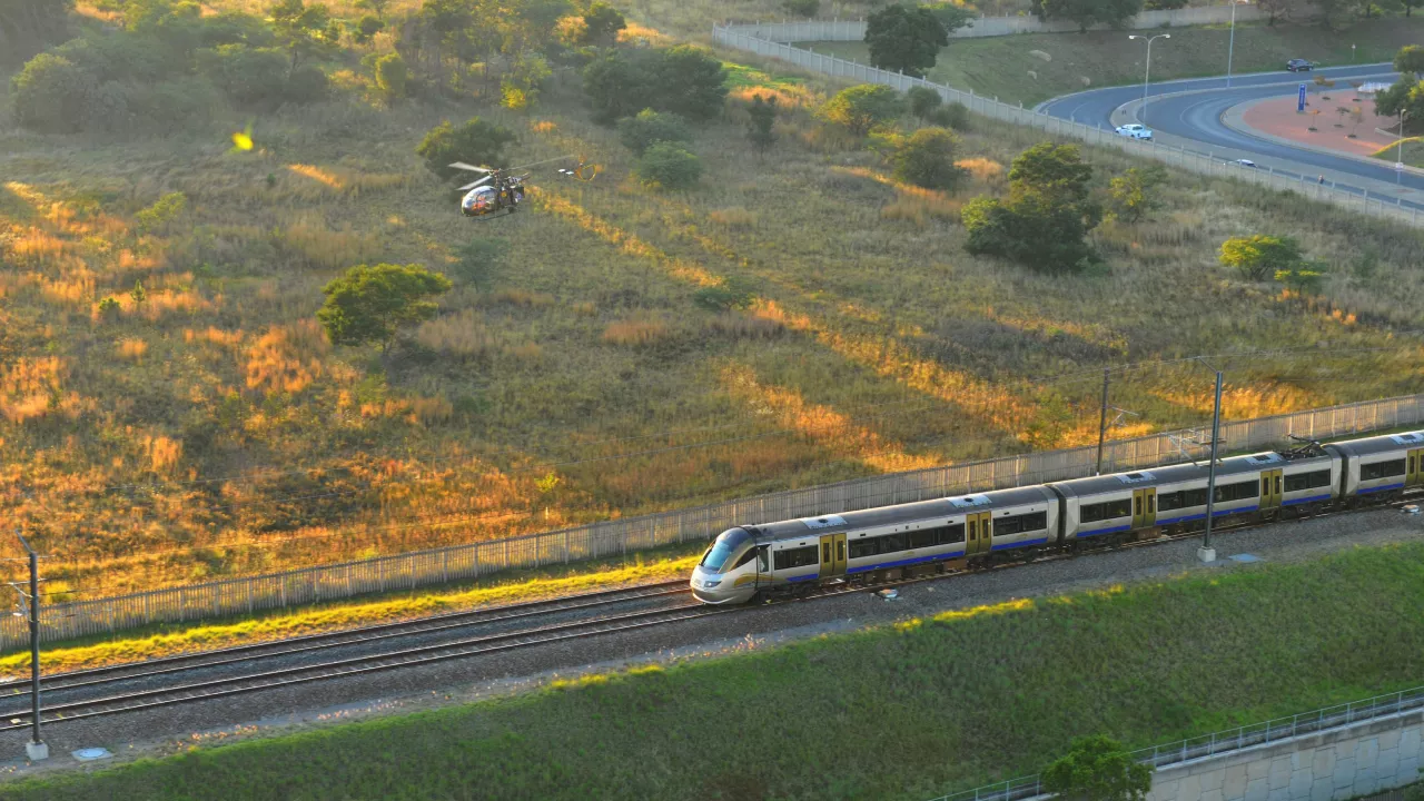 Gautrain races ancient SANDF helicopter and loses