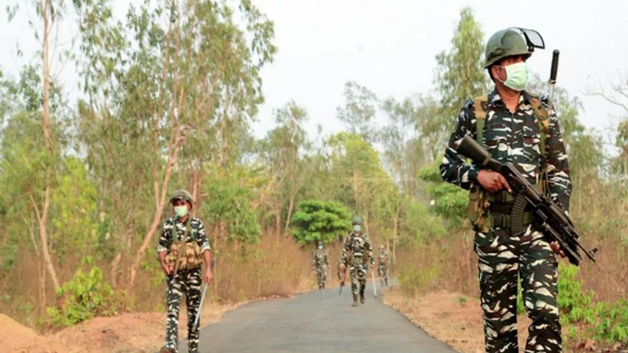 Chhattisgarh Naxalite Encounter: सुरक्षाबलों ने नारायणपुर में 4 नक्‍सलि‍यों को किया ढेर, मुठभेड़ जारी