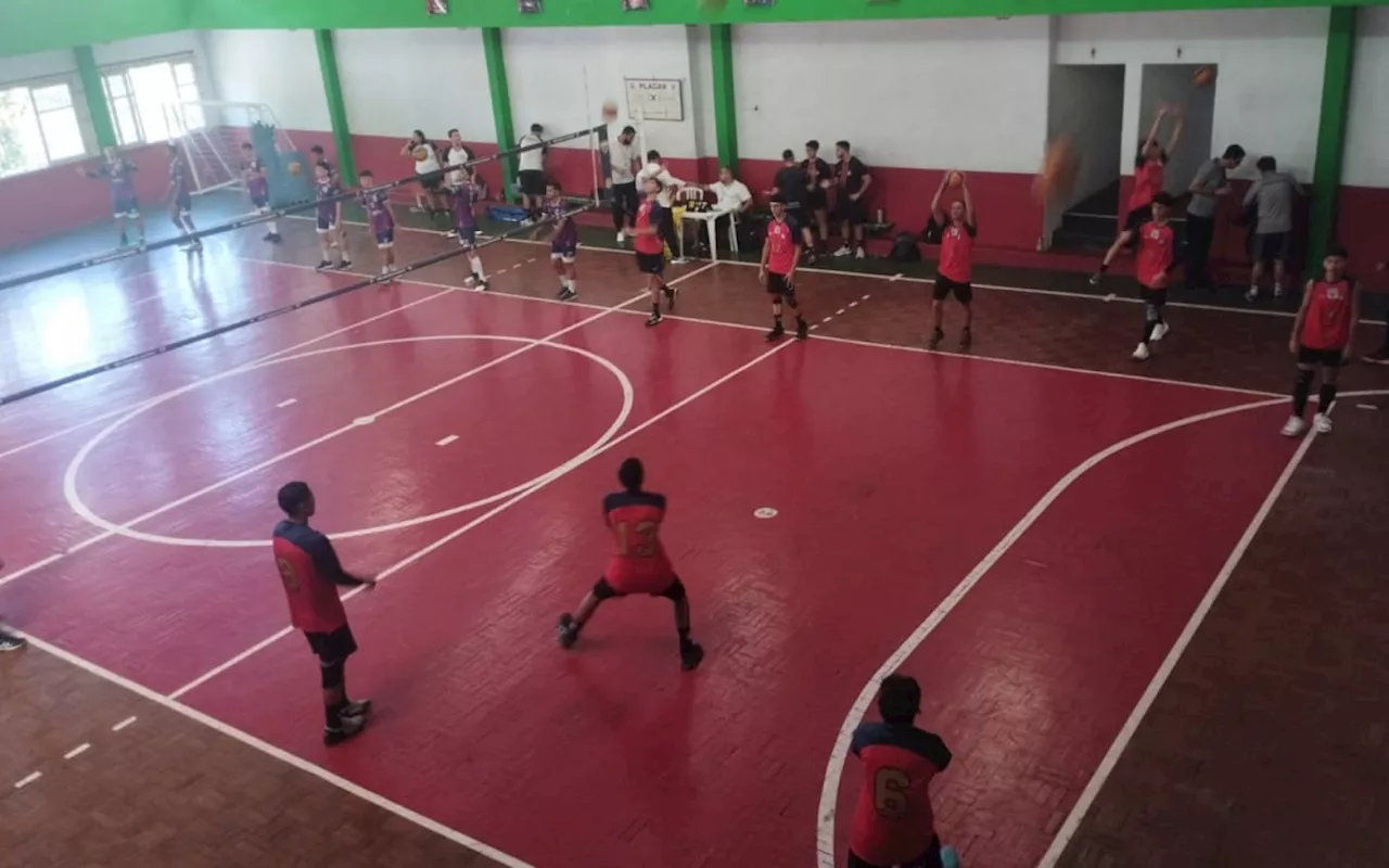 Torneio Municipal de Voleibol Sub-18 tem primeiro dia de jogos realizado em Petrópolis