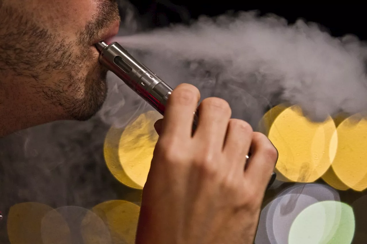 Apesar de proibição da Anvisa, vapes são vendidos sem restrições em aplicativos de entrega