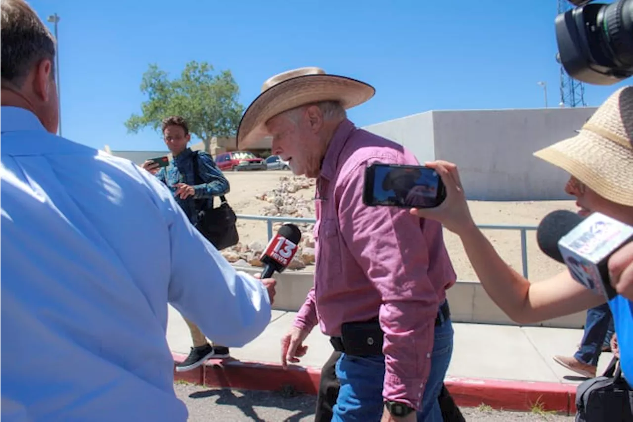 Mexican officials regret US decision not to retry American rancher in fatal shooting of Mexican man