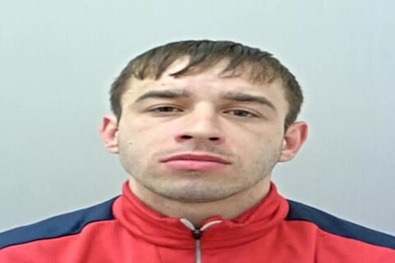 Thug jailed for street attack outside Salvation Army in Blackburn which left victim with fractured eye socket