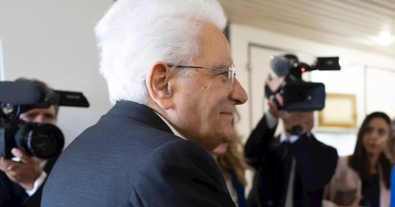 Sergio Mattarella plaude alla crescita dell&#039;occupazione: &#034;Grande soddisfazione&#034;