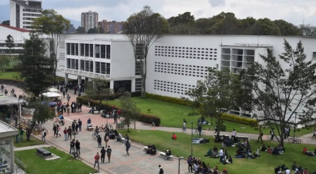 Universidad Nacional suspende actividades en Bogotá por presencia de encapuchados