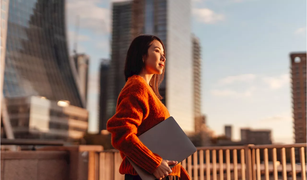 How to save for retirement if your company doesn't offer a 401(k)