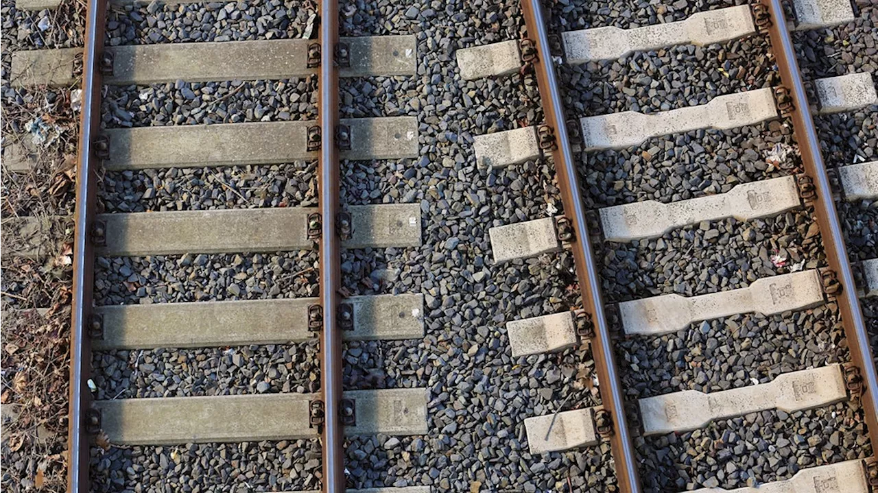 Generalsanierung bei der Deutschen Bahn: Einmal alles raus und neu