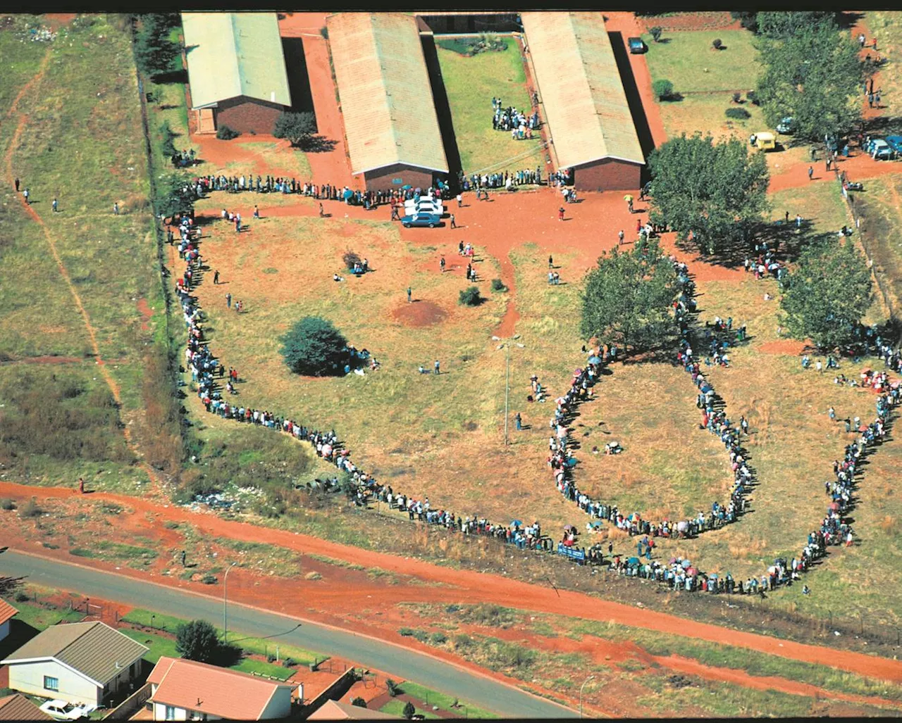  Boerewors for all: Lessons from a suburban butchery on Freedom Day