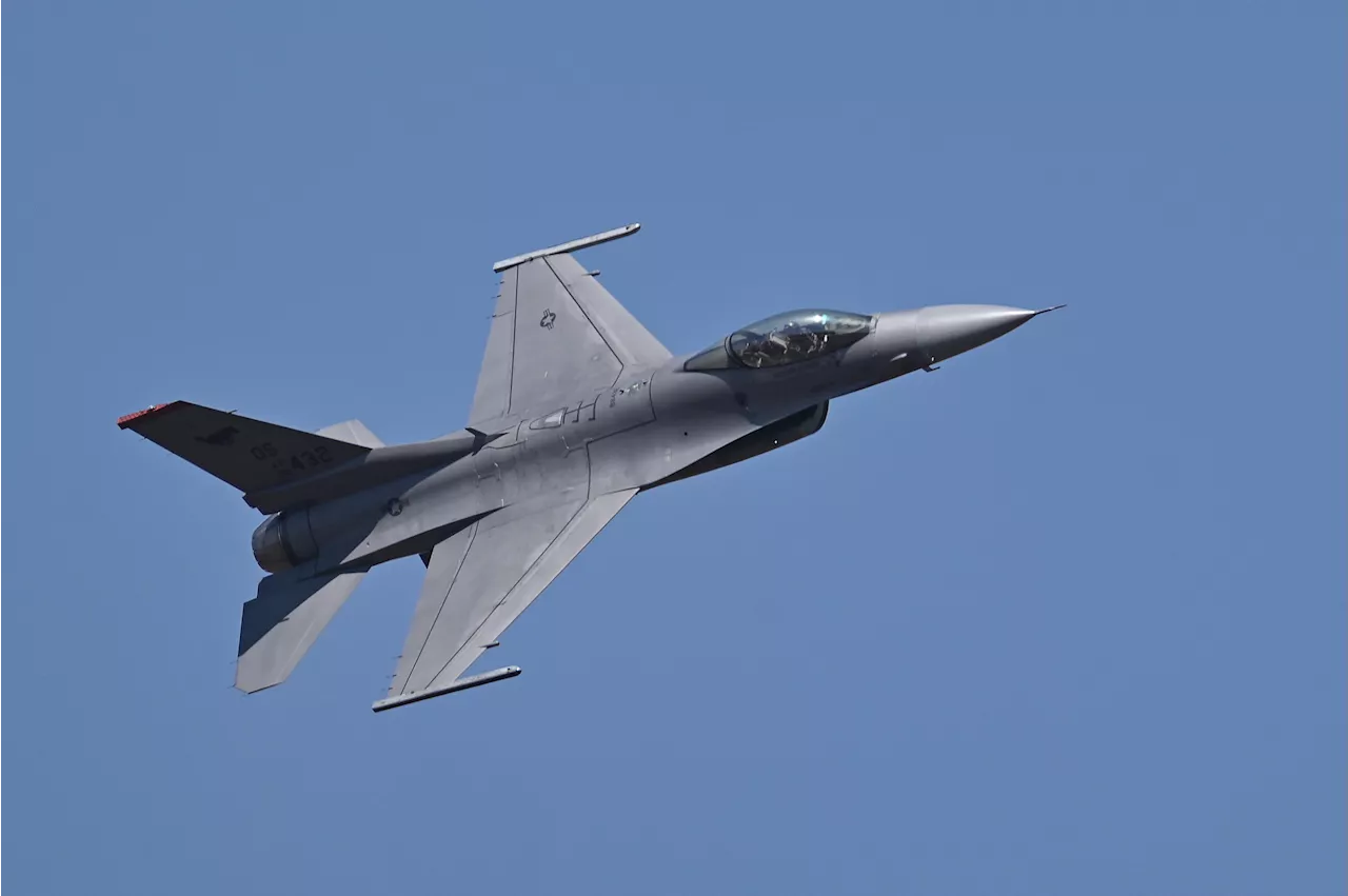 F-16 Fighting Falcon Crashes in New Mexico: Everything We Know