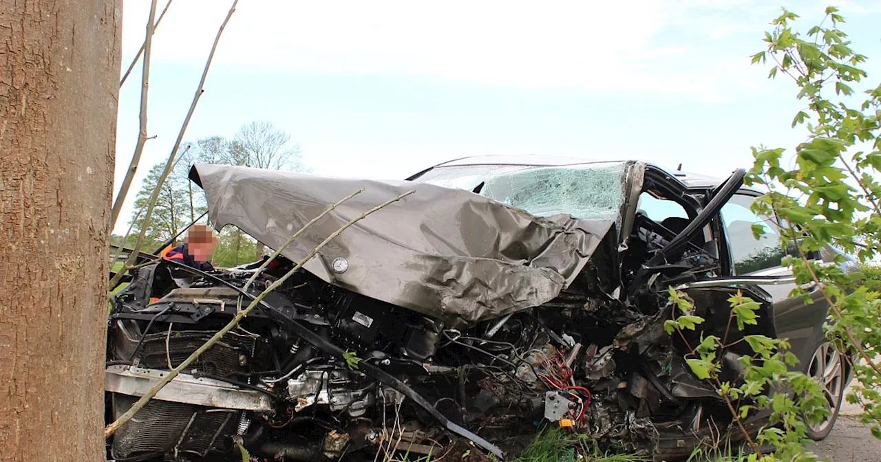 Rettungshubschrauber im Einsatz: Zwei Schwerverletzte bei Unfall in Stemwede