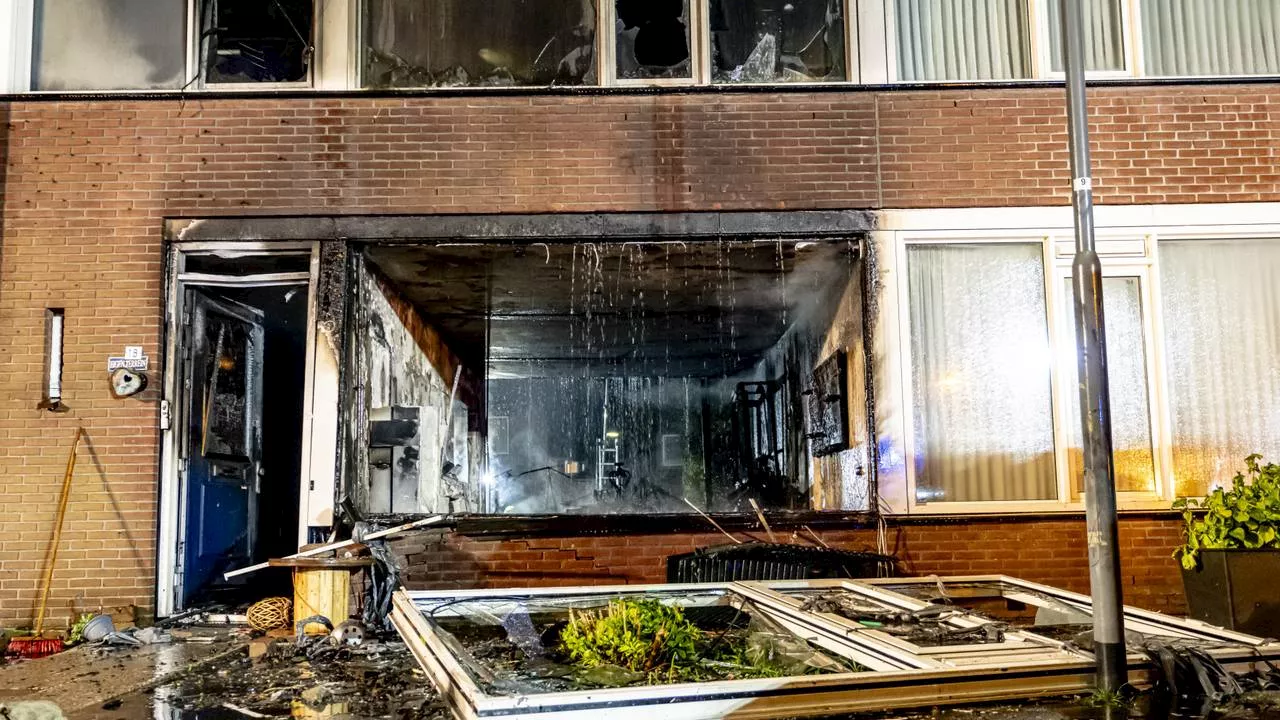 Huis in Oosterhout ontploft: buren krijgen nieuw dak boven hun hoofd