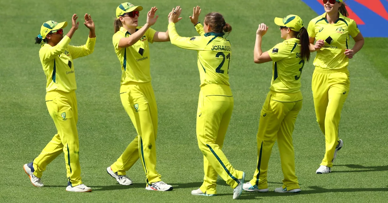 Australia sets out targets in 10-year plan to boost women's game