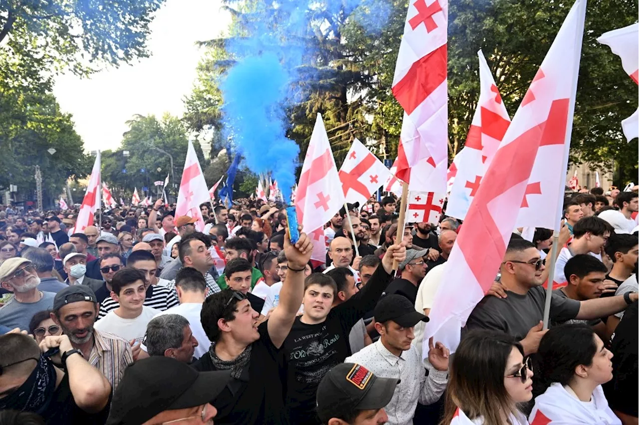  Géorgie : pourquoi des milliers de manifestants pro-UE ont défilé à Tbilissi