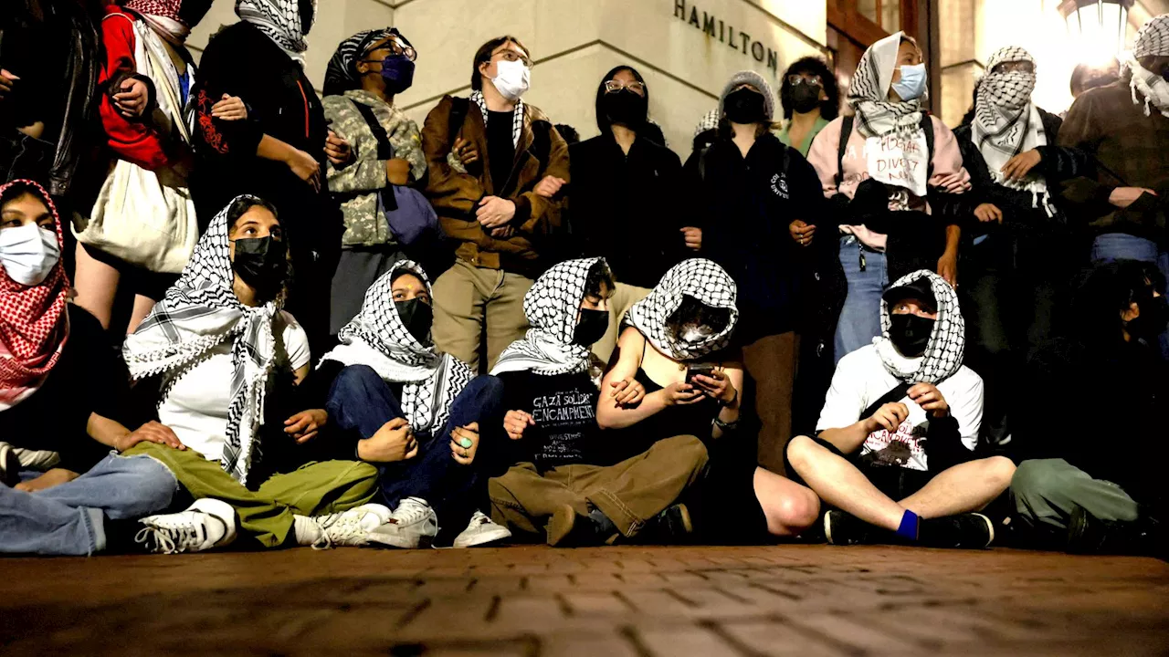 Pro-Palestinian protesters take over building at Columbia University in US