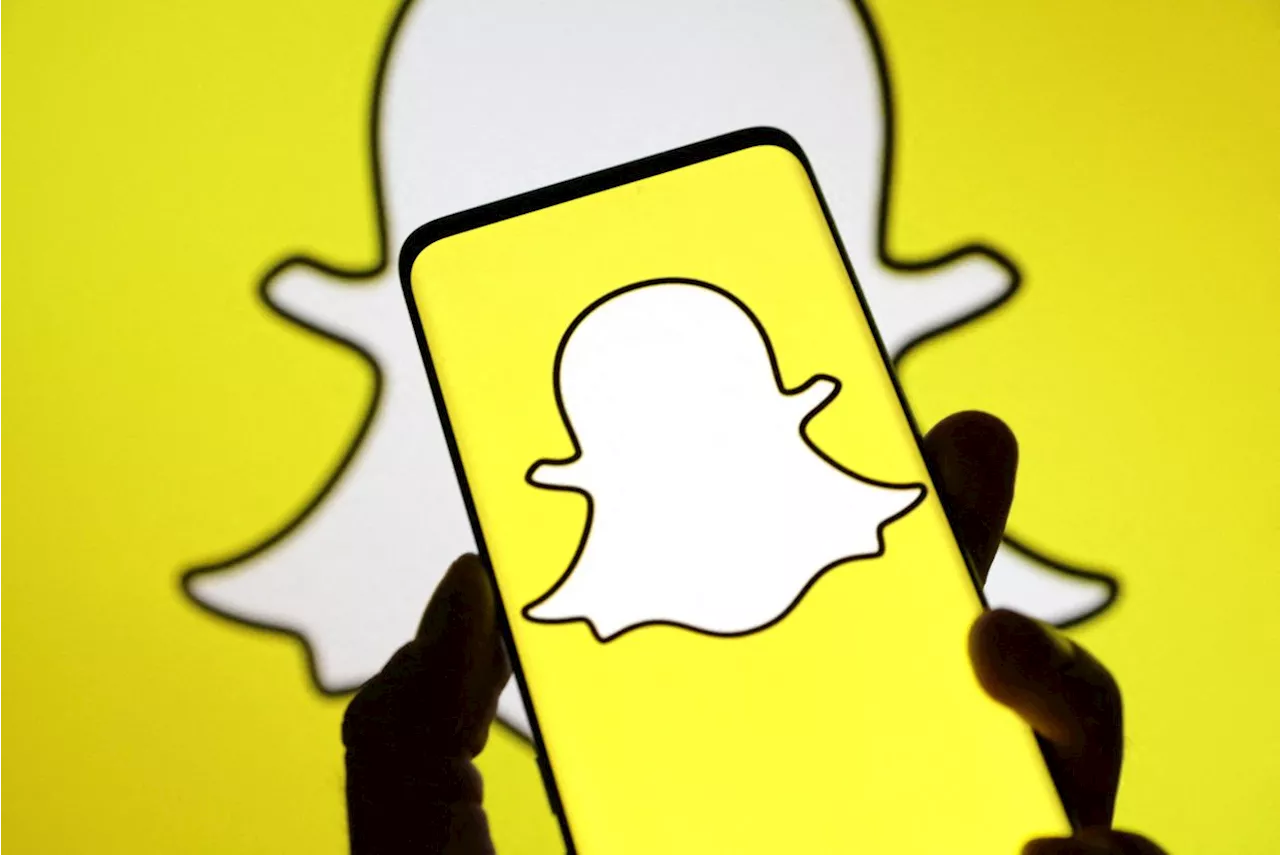 US man sent a 14-year-old girl nude photos on Snapchat