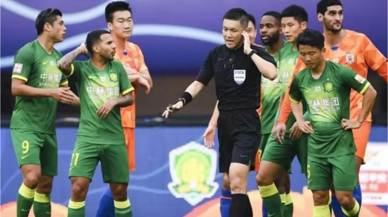 Suporter Cina Ikut Caci Maki Wasit Shen Yinhao: Gol Indonesia Tidak Offside!