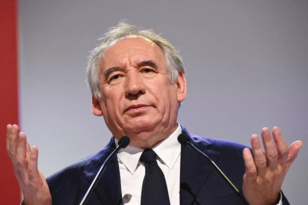 Sciences Po est devenu le « champ clos d’affrontements sectaires et partisans », dénonce François Bayrou