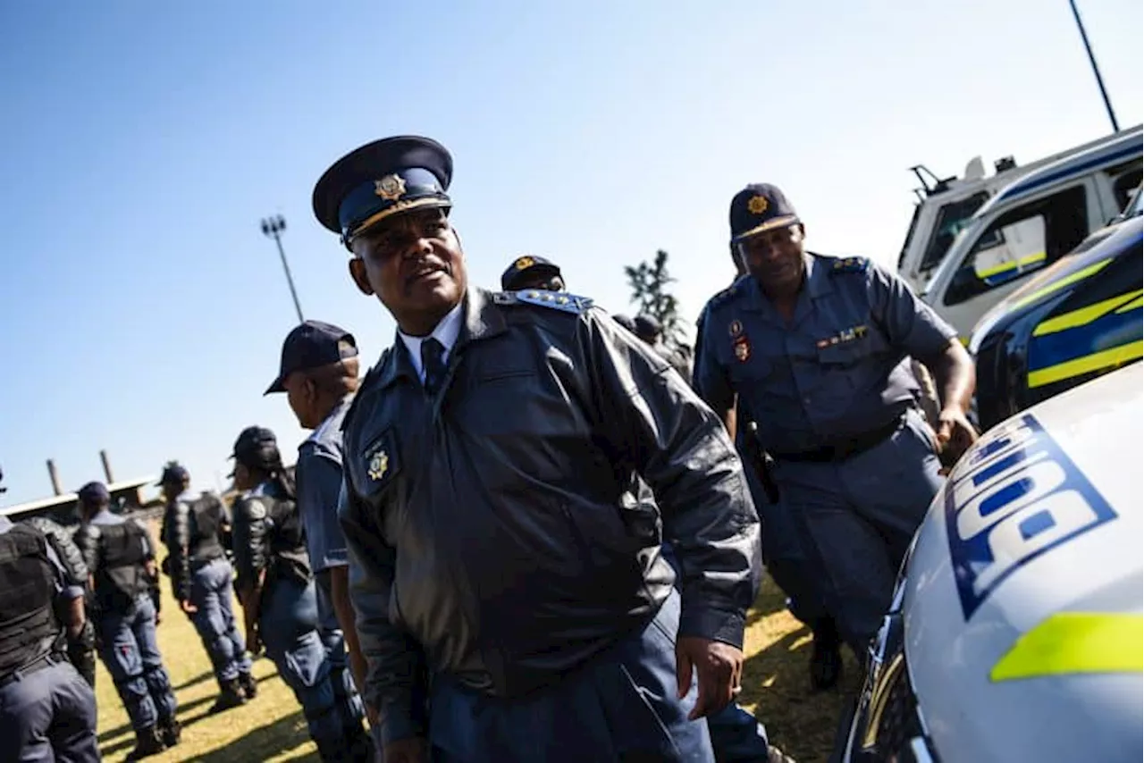 Former police commissioner Phahlane’s fraud case to go to regional court