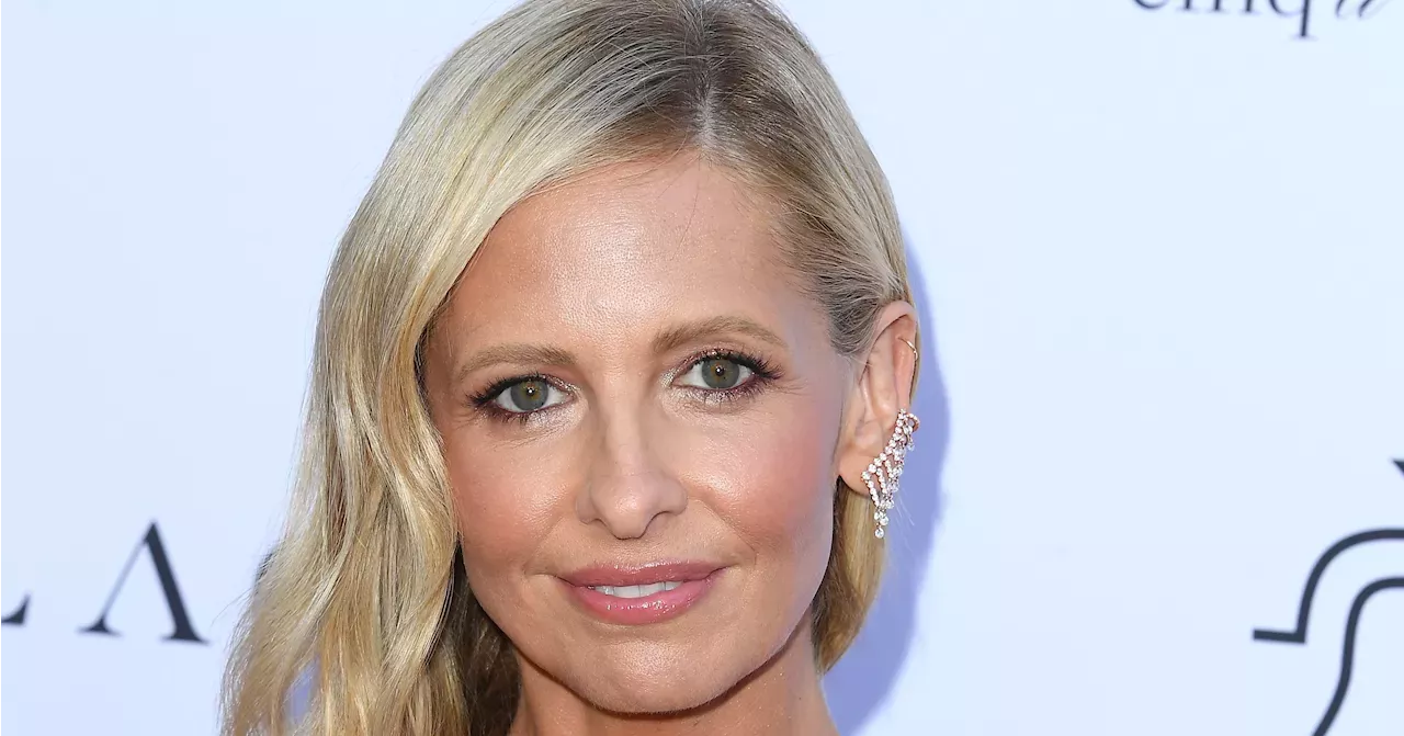 Dolly Parton Could Get Sarah Michelle Gellar to Consider Buffy Reboot ...